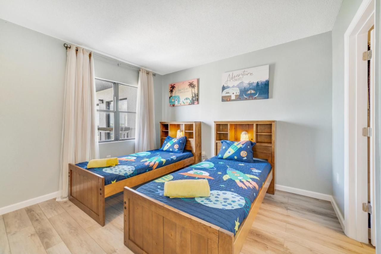 Fabulous Resort Condo With Heated Pool! Orlando Exteriör bild